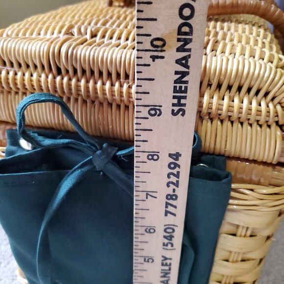 Picnic Time Wicker Wine & Cheese/Picnic Basket - Picture 12 of 14